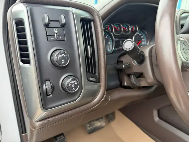2017 Chevrolet Silverado 1500 LTZ - Photo 16