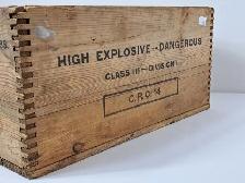 Vintage Polar Dynamite Wood Crate - Photo 2