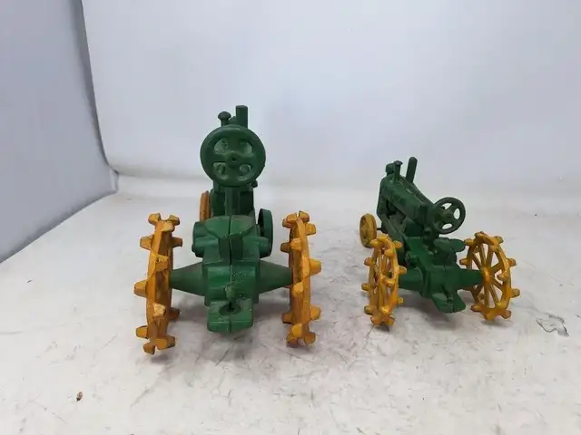 Pair of John Deere Cast Iron Tractors - Photo 4