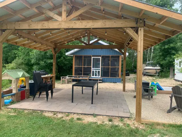 The Narrows Lake Front Property - Photo 2