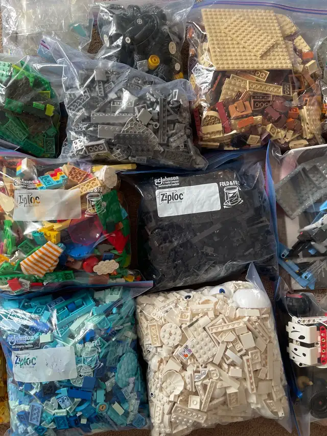 GIANT lot of Lego - Photo 3