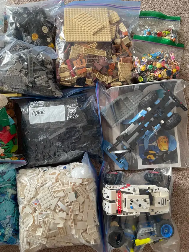 GIANT lot of Lego - Photo 4