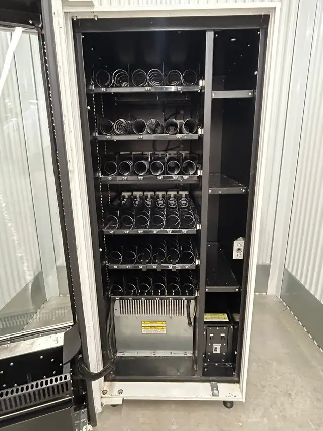 Refurbished Vending machines - Photo 5