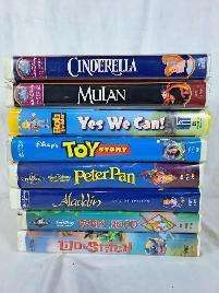 Large collection of Disney, Pixar, Dreamworks, other VHS movie - Photo 2