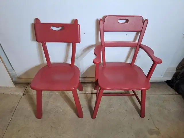 Bright Red Solid Maple Dining Table - Photo 5