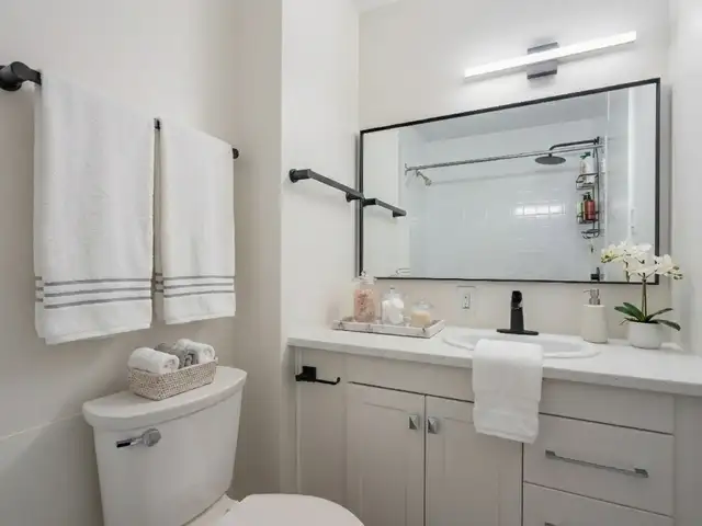 1 BEDROOM-SANDY HILL-330 CHAPEL - Photo 3