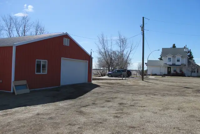 Country living only a few minutes from Tofield! - Photo 3