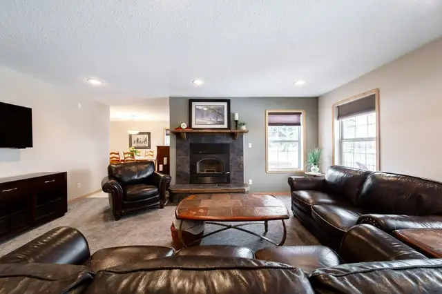 Country living only a few minutes from Tofield! - Photo 5