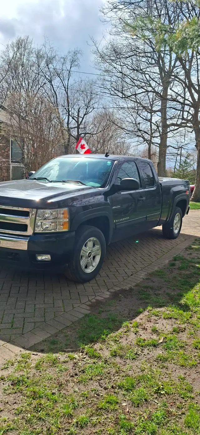 2009 Chevrolet Silverado 1500 - Photo 3