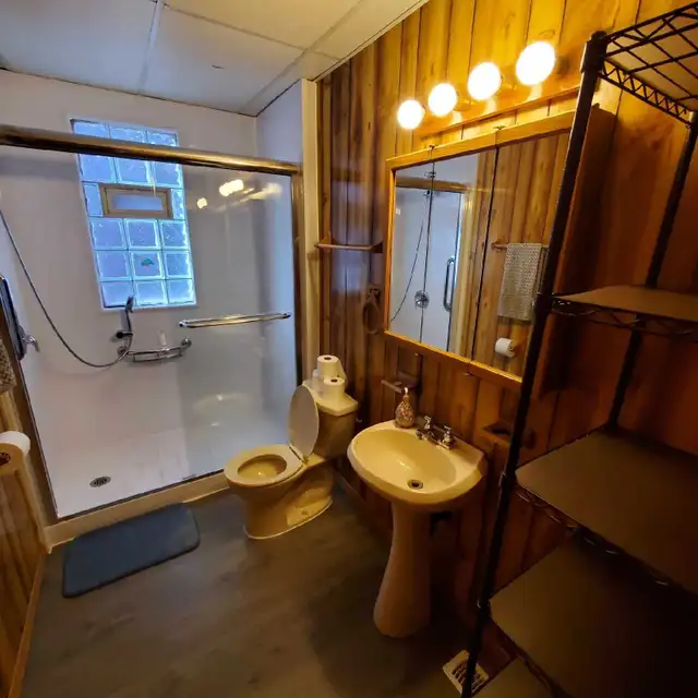 Furnished Private Room - Photo 6