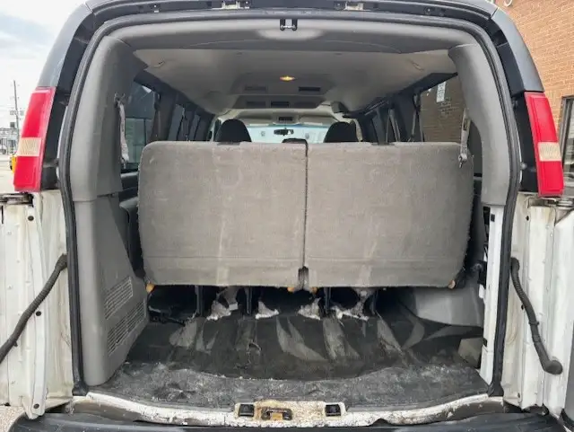 2012 Chevrolet Express Passenger LT 3500 12 PASSENGER-ONLY 100KM - Photo 15