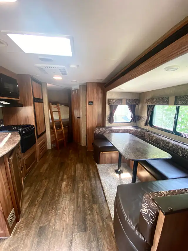 ✨ 2016 KZ Spree Connect 250BHS — Immaculate! - Photo 3