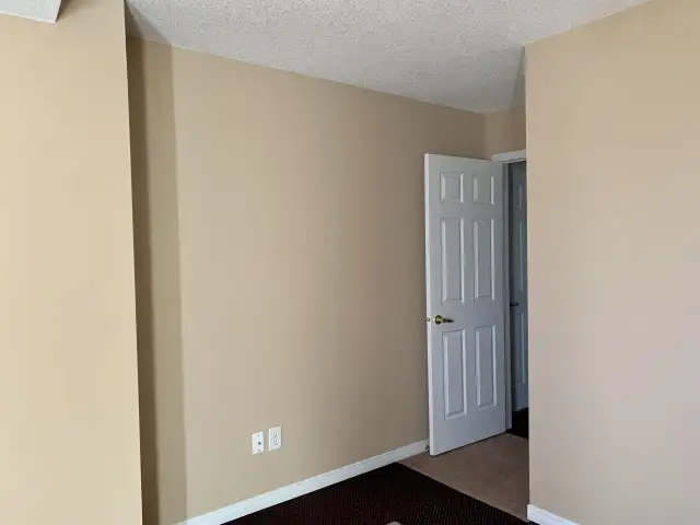 Spacious Room For Rent - Alcona / Innisfil - Photo 14