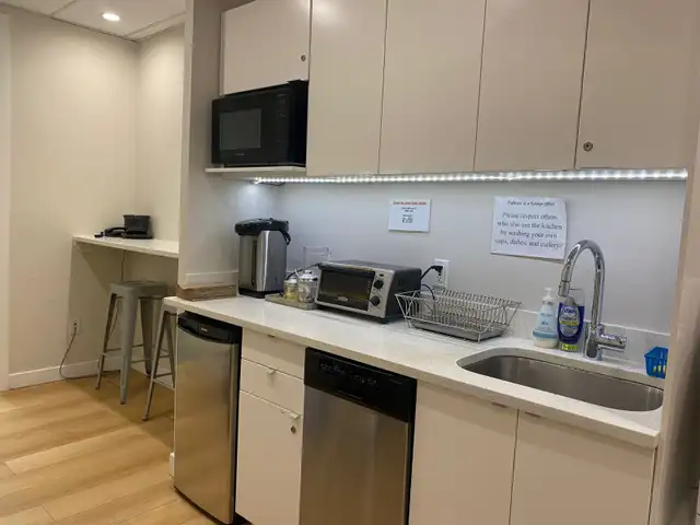 Metrotown / Downtown Virtual Office $50 - Photo 6