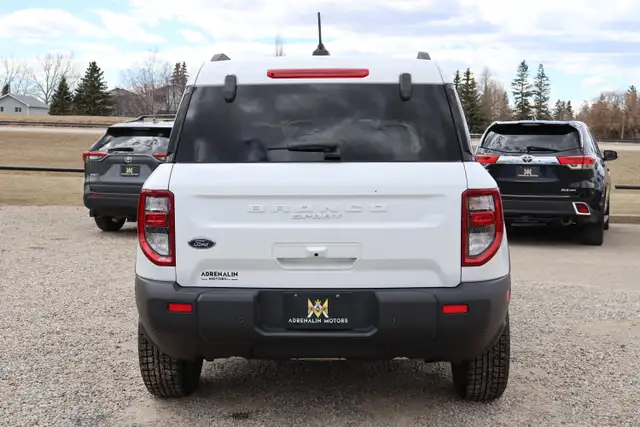 2025 Ford Bronco Sport  BIG BEND, NO ACCIDENTS - Photo 4