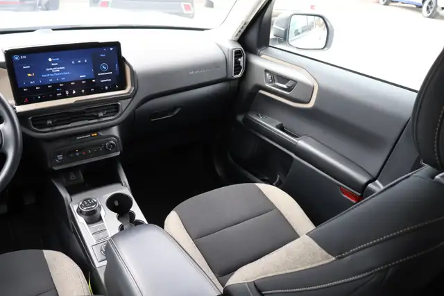 2025 Ford Bronco Sport  BIG BEND, NO ACCIDENTS - Photo 21