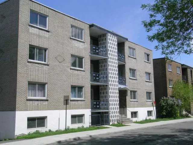 NDG (Loyola) - 3½ HEATING HOT WATER PARKING INCLUDED! - Photo 8