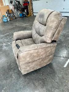 Pride lift chair for sale