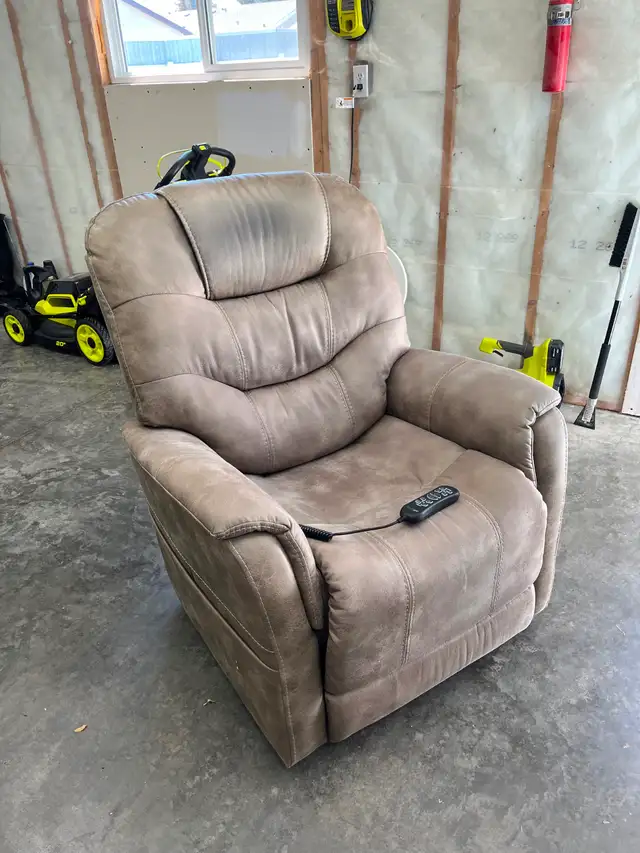 Pride lift chair for sale - Photo 2