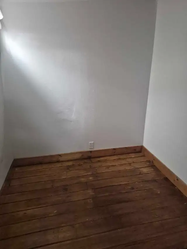 5 bedrooms available for rent ranging from $350-$500 - Photo 4