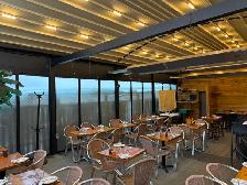 Support Staff/food runner