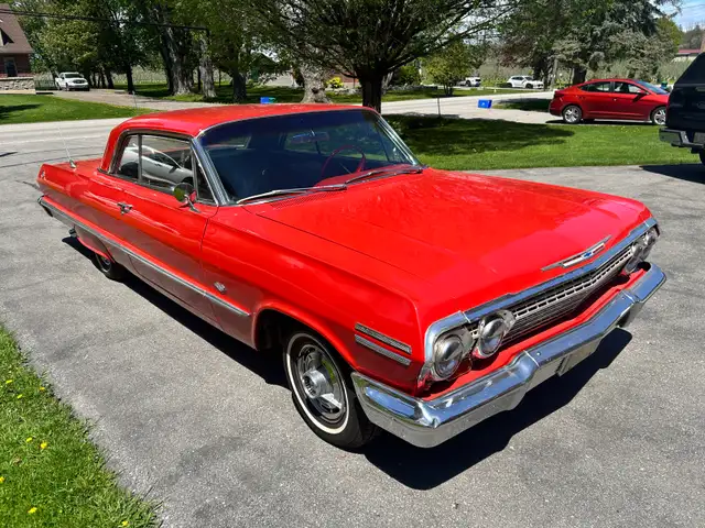 1963 Chevrolet Impala - Photo 2