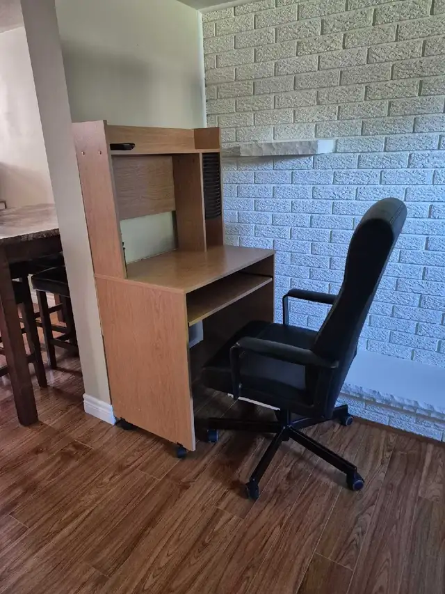 Basement Apartment Rental College Student  Only - Photo 9