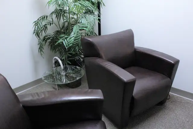 Counselling Office Space for rent - 1892 West Broadway - Photo 3