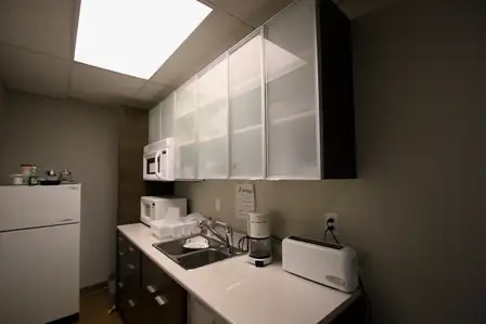 Counselling Office Space for rent - 1892 West Broadway - Photo 8