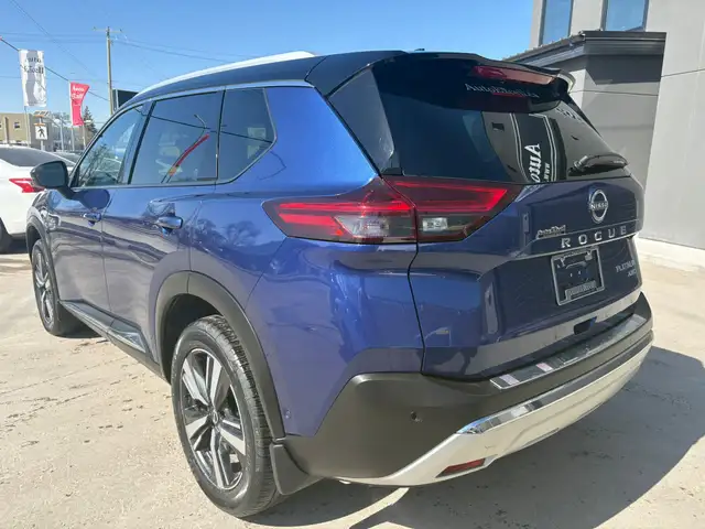 2023 NISSAN ROGUE PLATINUM - HEATED SEATS - SUNROOF - WOOD TRIM - Photo 3