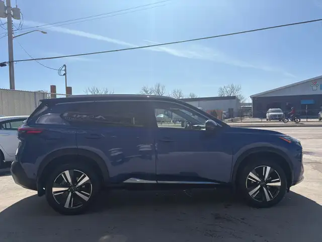 2023 NISSAN ROGUE PLATINUM - HEATED SEATS - SUNROOF - WOOD TRIM - Photo 6