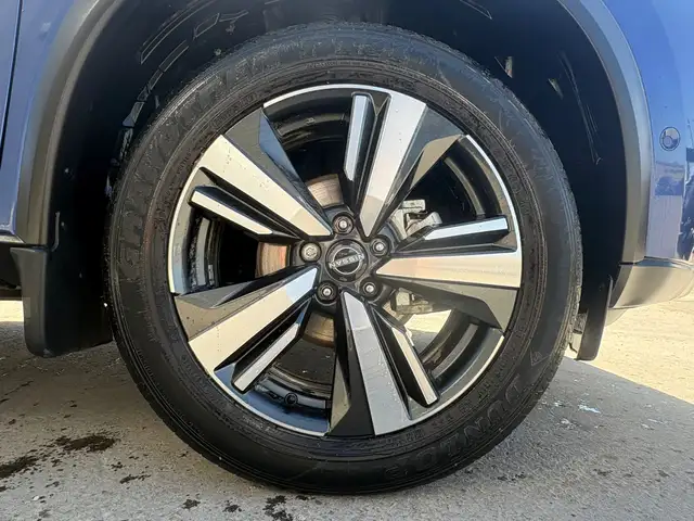 2023 NISSAN ROGUE PLATINUM - HEATED SEATS - SUNROOF - WOOD TRIM - Photo 9