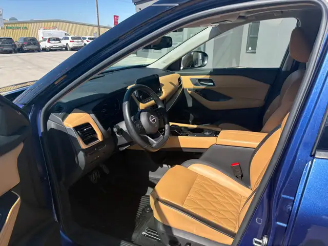 2023 NISSAN ROGUE PLATINUM - HEATED SEATS - SUNROOF - WOOD TRIM - Photo 10