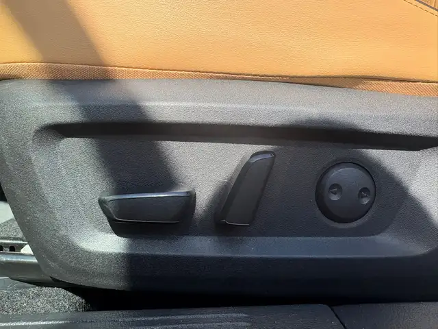 2023 NISSAN ROGUE PLATINUM - HEATED SEATS - SUNROOF - WOOD TRIM - Photo 17