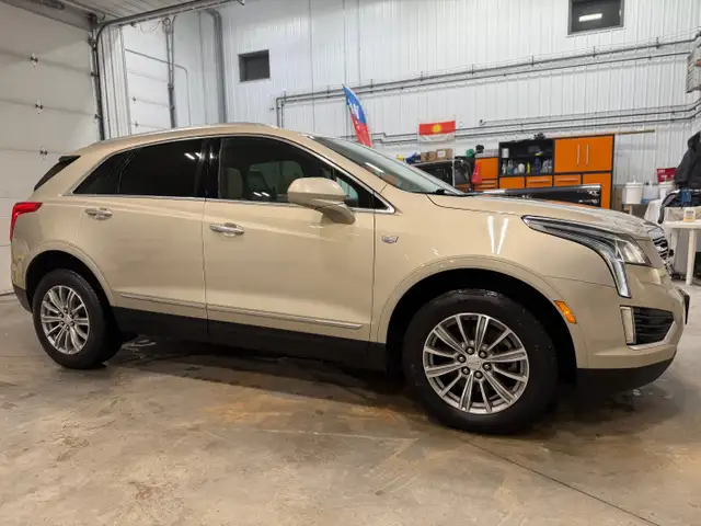 2017 CADILLAC XT5 LUXURY AWD CLEAN TITLE SAFETIED - Photo 8