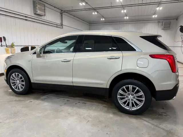 2017 CADILLAC XT5 LUXURY AWD CLEAN TITLE SAFETIED - Photo 9