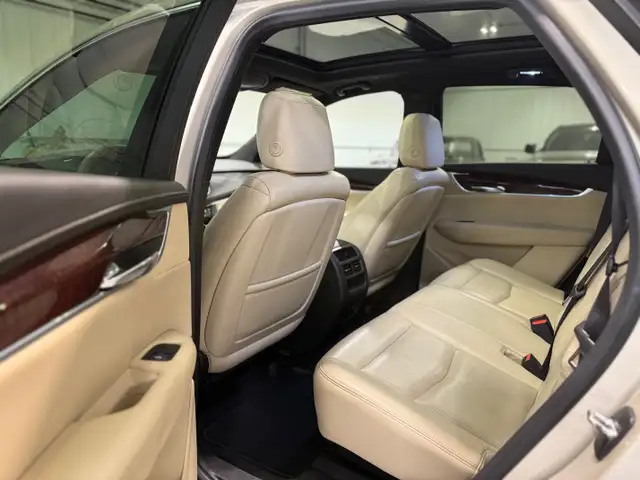 2017 CADILLAC XT5 LUXURY AWD CLEAN TITLE SAFETIED - Photo 23