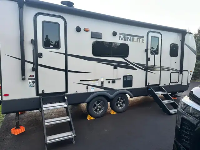 Rockwood mini lite Forest River travel trailer - Photo 4