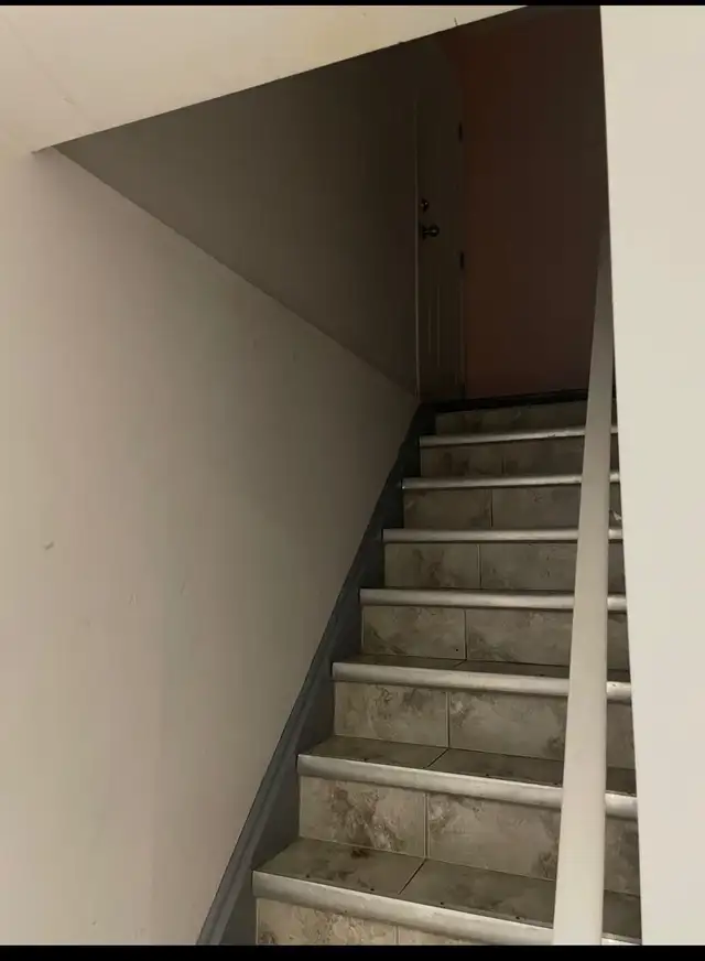 2 Bedrooms Basement for Rent ASAP with 1 parking, 1 washroom - Photo 2