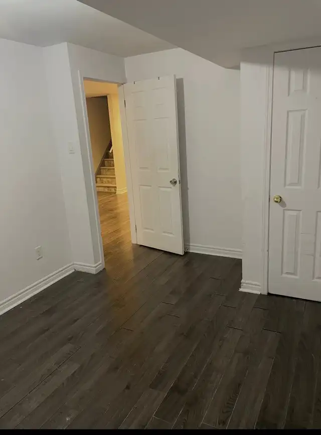 2 Bedrooms Basement for Rent ASAP with 1 parking, 1 washroom - Photo 10