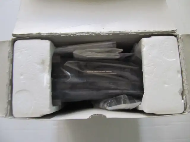 Pioneer KEH-5090SDK Pullout Car Stereo European Model Circa 1989 - Photo 7