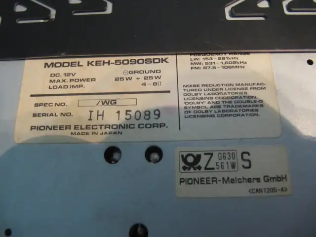 Pioneer KEH-5090SDK Pullout Car Stereo European Model Circa 1989 - Photo 9