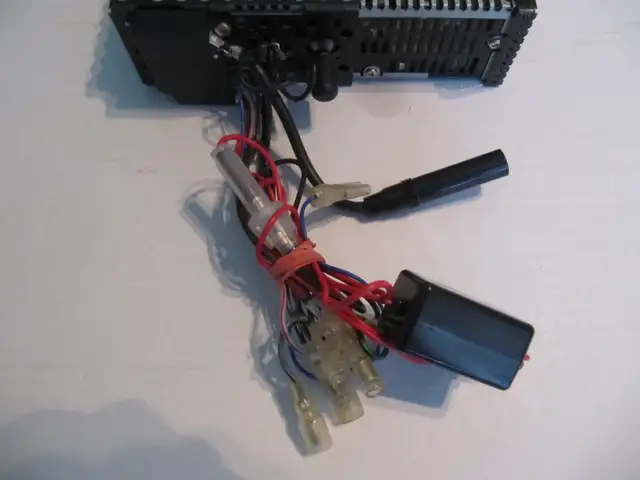 Pioneer KEH-5090SDK Pullout Car Stereo European Model Circa 1989 - Photo 10