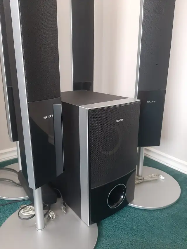 Sony Speakers - Photo 2