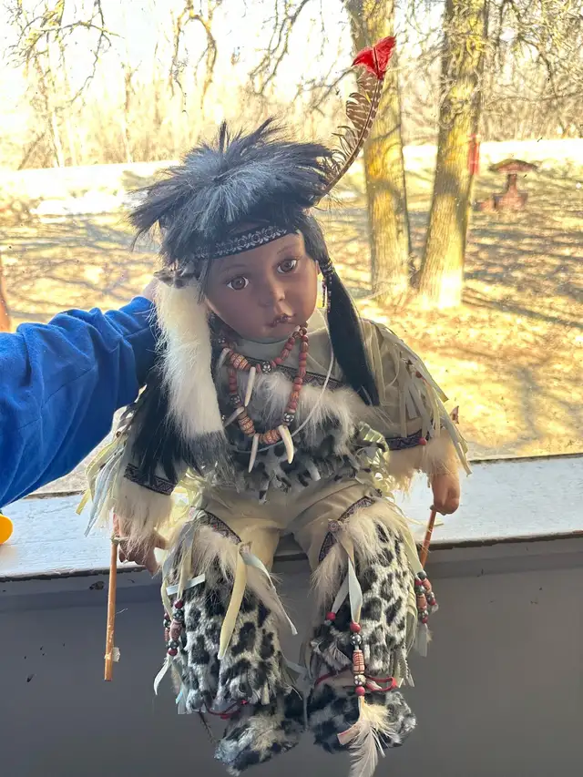 CATHAY’S COLLECTION Indigenous Porcelain Doll - Photo 5