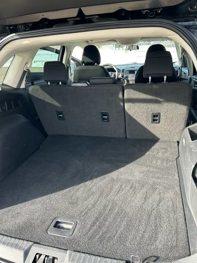 2016 Ford Edge - Photo 3