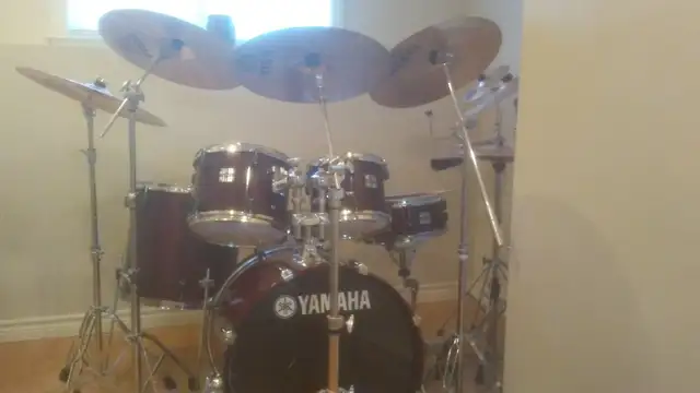 YAMAHA STAGE CUSTOM DRUMS FOR SALE IN PERFECT CONDITIONL@@K - Photo 2