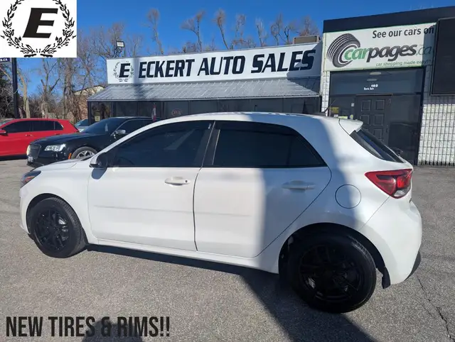 2021 Kia Rio 5-door S WITH NEW TIRES & ALLOYS!