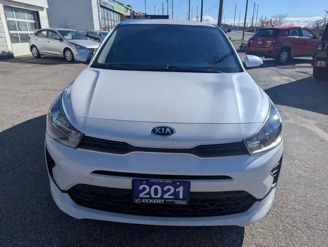 2021 Kia Rio 5-door S WITH NEW TIRES & ALLOYS! - Photo 3