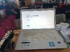 HP Google Chromebook(white)